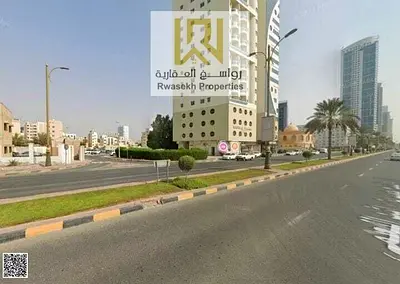 أرض فندقية للبيع في عجمان – النخيل 2 على شارع الكورنيش مباشرة | تملك حر لجميع الجنسيات
