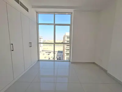 30days free Brand new balding in Muwaileh cormshal sharja 2bhk 3wachroom 2mastr bad room balcony prim location sharja Muwaileh
