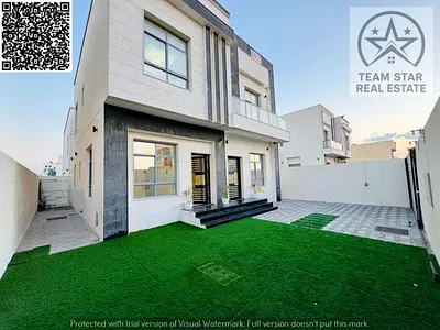 Large villa in a quiet area, close to all services and a mosque.