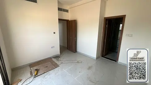 شقة غرفة وصالة للإيجار السنوي في العالية – عجمان 🔥  فرصة مميزة للسكن في موقع حيوي وهادئ قريب من جميع الخدمات والمرافق الأساسية، شقة بتصميم عملي