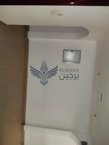 1bhk , 2 toilet, elevator 3,vip building