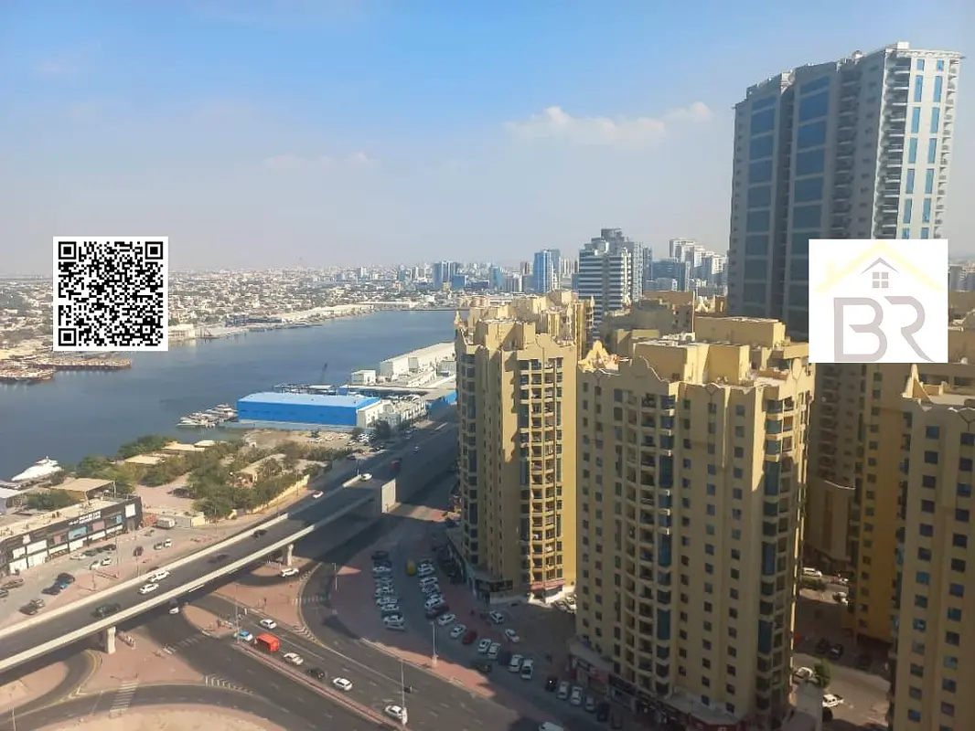 شقة مكونة من غرفتي نوم وصالة مع موقف سيارات ومفروشة متاحة للبيع في برج هورايزون
