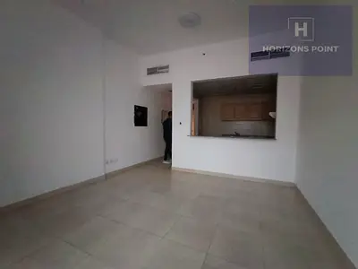 Spacious- Large Size Studio Available for Rent in DSO