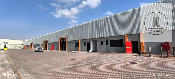 Warehouse Showroom 7700 Sqft for Rent New Industrial UAQ Best Price