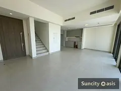 Single Row | Corner Kitchen | Close to Amenities
