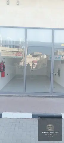 🏬 فرصة استثمارية مميزة للإيجار السنوي في الكرامة – موقع استراتيجي قريب من النخيل والكورنيش 🌊