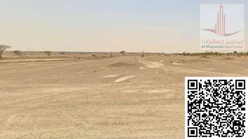 قطعتين  علي شارعين امامي وخلفي مساحة كل قطعة 425 متر 4575 قدم تصريح البناء سكني خاص ارضي وأول السعر المطلوب للقطعتين 350 الف درهم