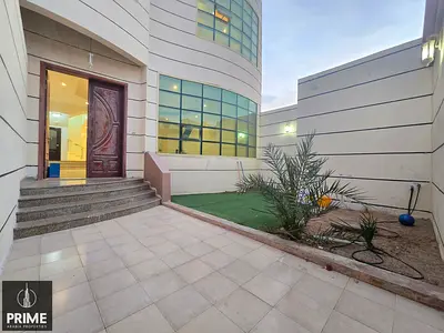 FANTASTIC QLT 04-BEDROOM HALL VILLA WITH FRONT YARD AND CAR PARKING.