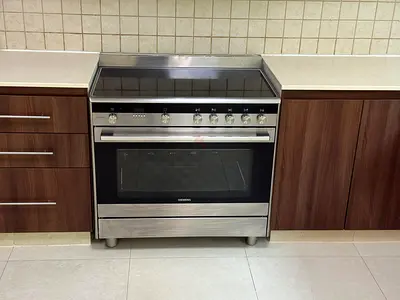 Siemens iQ700 Italian 5 Eyes Full Electric Ceramic Cooker Range Size 90cm