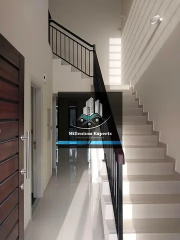 R2M - 3+MAID - RENTED - ASTER CLUSTER