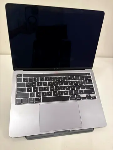 MacBook Pro 13 M1 2020 8GB Excellent Condition