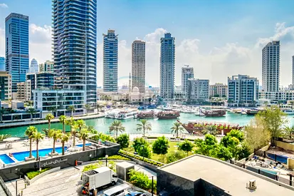 VACANT UPON TRANSFER | MARINA VIEWS | URGENT SALE