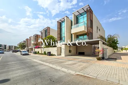 Family Home | Backing Park | Ready to Move