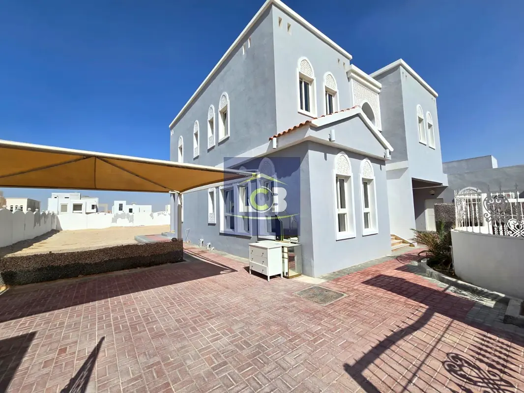 4 Bedrooms Villa With Driver and Maid Room for Rent – Riyadh City