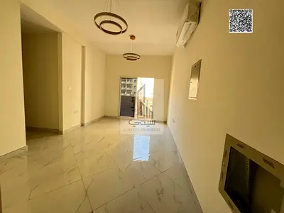 شقة للإيجار في مبنى حديث ونظيف