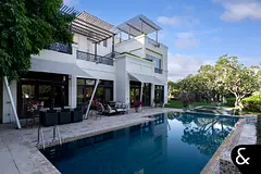 Extended Corner Plot | Elevated | Huge Potential