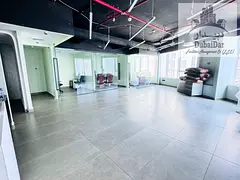 VACANT AND FURNISHED OFFICE WITH PARTITION - CLOSE TO METRO STATION