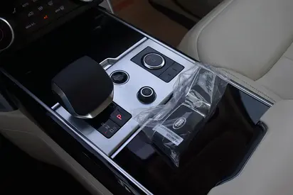 Land Rover Range Rover P400 SE, миниатюра 8