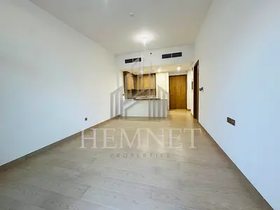 Multiple Payments | Vacant | Garden View