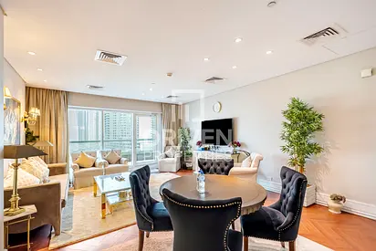 Elegant Lifestyle | Canal and Burj View | Spacious