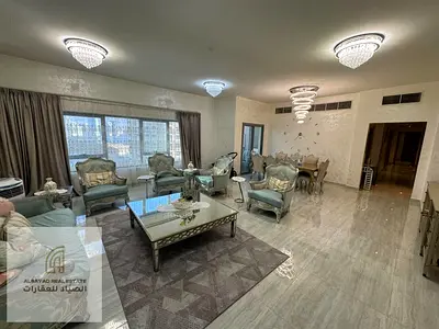 شقة مميزة للبيع في المجاز 3