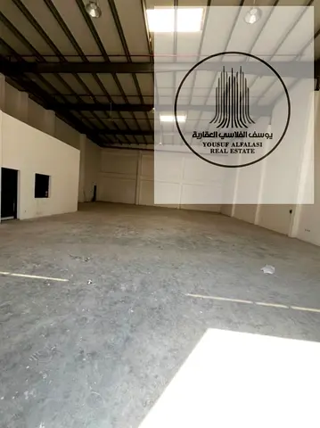 Warehouse for rent at an excellent price, 7000 sq ft, on a main street