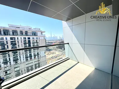 Bright & Spacious 2BR | Burj Khalifa View |Excellent Location |