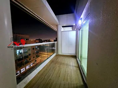 12 CHEQUES - SPACIOUS 1BHK + MASTER BEDROOM + 2 BATHROOMS + BALCONY + GYM FREE + CAR PARKING FREE - AVAILABLE FOR FAMILY - RENT 50K