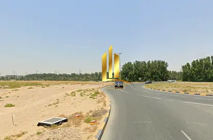 للبيع ارض تجاريه في مويلح التجاريه  معسكر الفلاح الشارقه