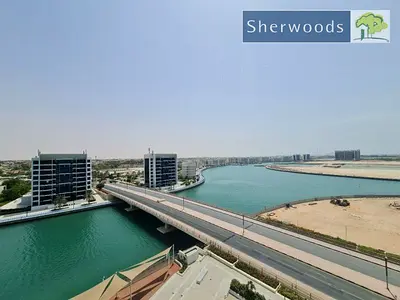 Spacious 1BR Apartment | Sea & Canal View | Great Investment