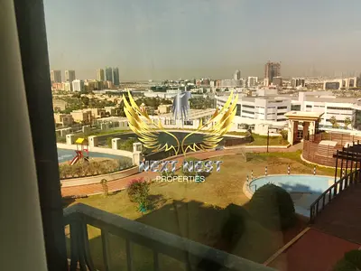 PRIME LOCATION \CHILLER FREE\NEAR TO SCHOOL& METRO