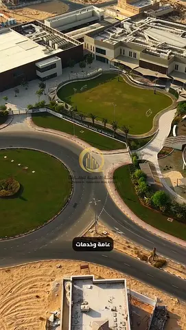 للبيع ارض سكنية في تلال سيتي مساحة الارض : 4200 قدم موقع مميز قريب من المول جدا