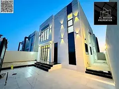 For sale: Luxurious modern two-story villa, including registration and ownership fees. High-end fini