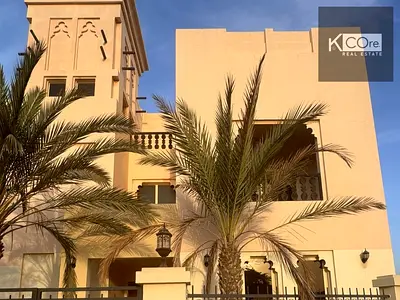 STYLISH | BIG 5BR VILLA | GOLF AND LAGOON VIEWS |