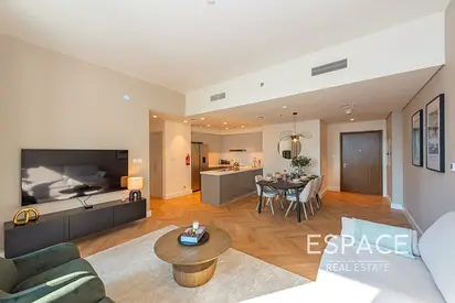 Exclusive - Upgraded - Post Handover