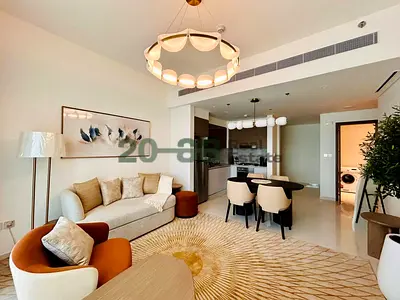 Waterfront Living l Prime Location l Urban Convenience