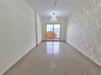 AVAILABLE NOW | WELL MAINTAINED | SPACIOUS