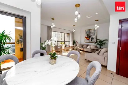 Fully Furnished I Beautiful Marina Views