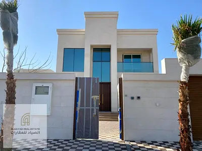 فرصة مميزة | فيلا 5 غرف ماستر مع مسبح وجلسة على