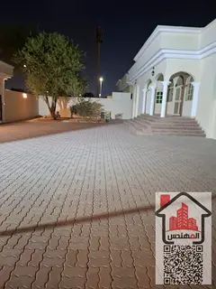 For rent a villa in Ajman, Al Jurf area, a very distinguished location, very close to Sheikh Zayed M