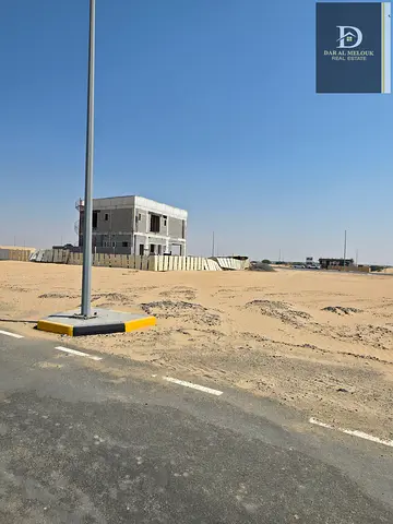أرض مميزة في موقع استراتيجي بالحوشي – مثالية للسكن والاستثمار!...