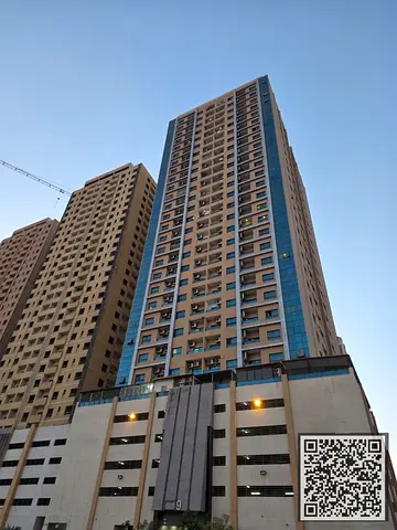 AMAIZING DEAL. . . BEAUTIFUL VACANT TWO BEDROOM HALL WITH PARKING IN PARADIES LAKE TOWER AJMAN