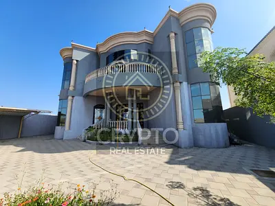 Private luxurious 7 Bed villa in Old Riffa