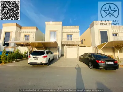 High-end villa, first occupancy, spacious rooms with wardrobes