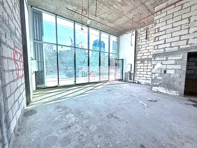 BRAND NEW | PARK FACING | PRIME LOCATION