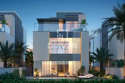 Large Plot | Elegant Villa | Spacious Layout