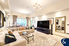 Three Bedroom | Huge Terrace |Vacant March