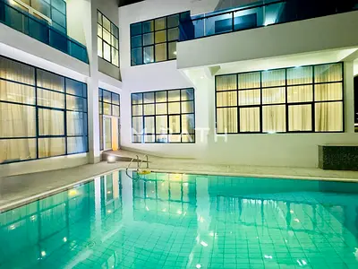 Exclusive Modern Villa in Prestigious Location