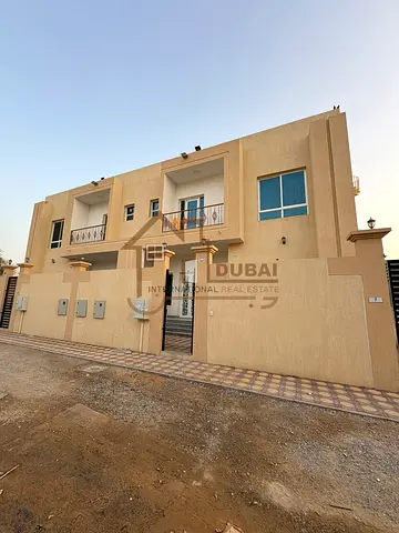 تاون هاوس فاخر مع ساحات خاصة – العريبي، رأس الخيمة