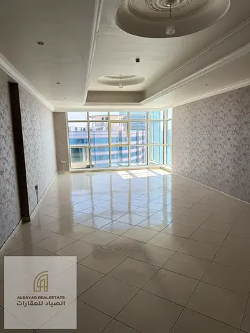 Al Khan شقة 3 غرف نوم بإطلالة مائية